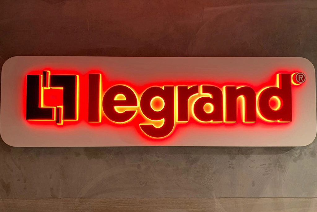 Altıeylül Tabelacı